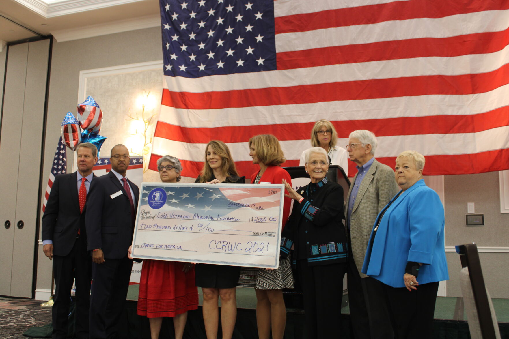 Vet memorial check presentation .JPG